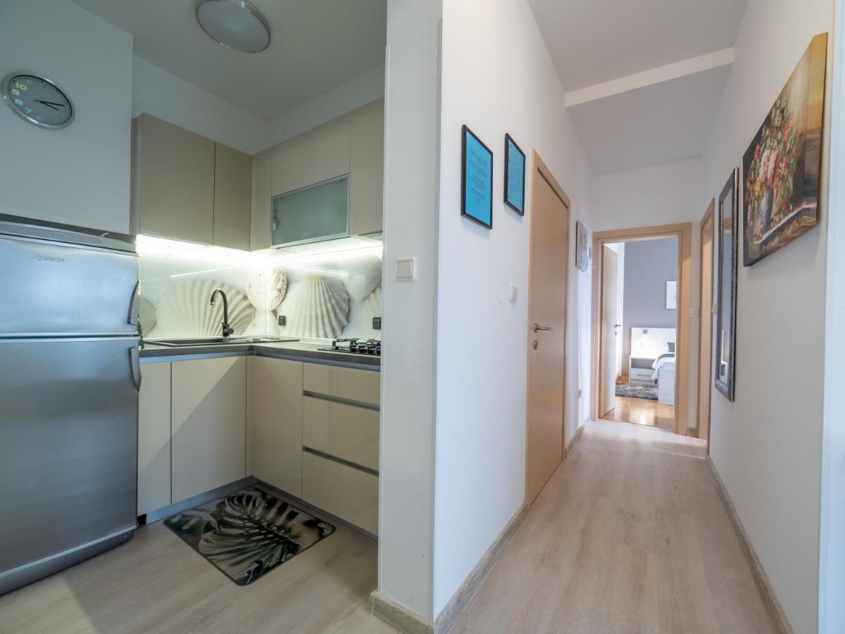 Apartments Zlatko & Mira Dorcic Башка Экстерьер фото